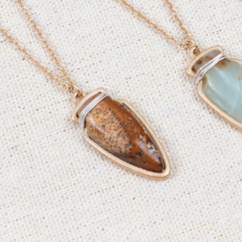36803 Stone Arrowhead Necklace
